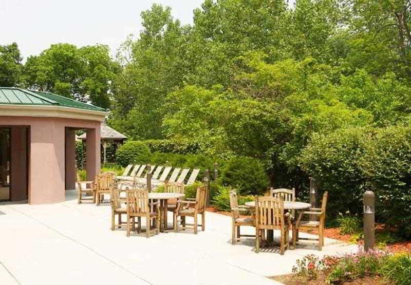 Country Inn & Suites By Radisson, Columbus-Edinburgh Exterior photo